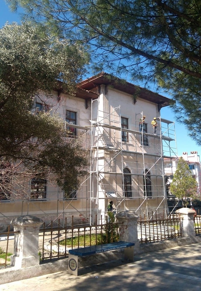 181 yıllık taş mektepte restorasyon 