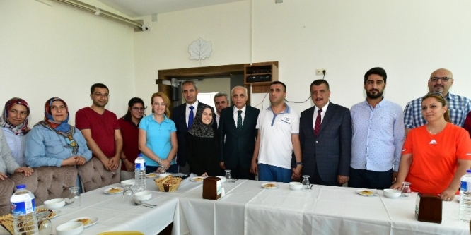 Engelsiz Yaşam Merkezi’nde sona gelindi