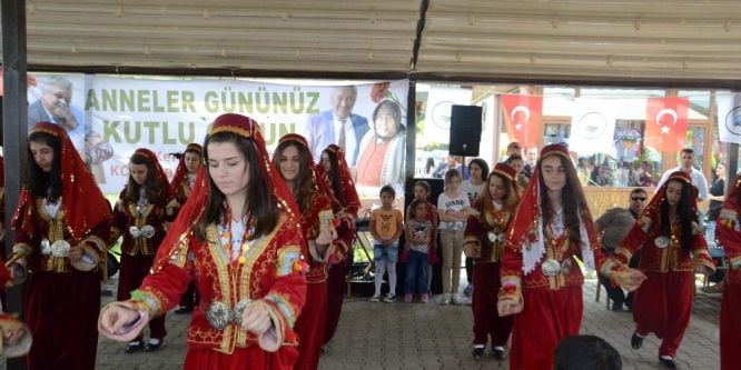 Kozlu Belediyesi’nden Anneler Günü etkinliği