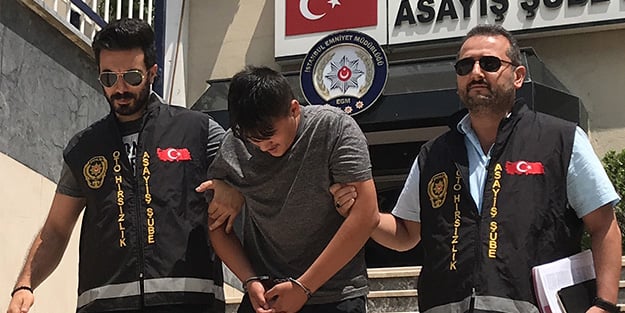 18'lik suç makineleri! Çaldıkları otomobille gasp yaptılar