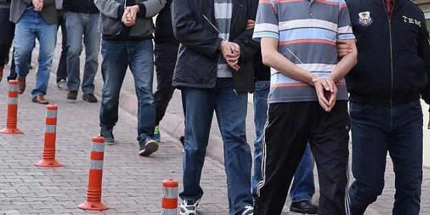 19 FETÖ'cü tutuklandı