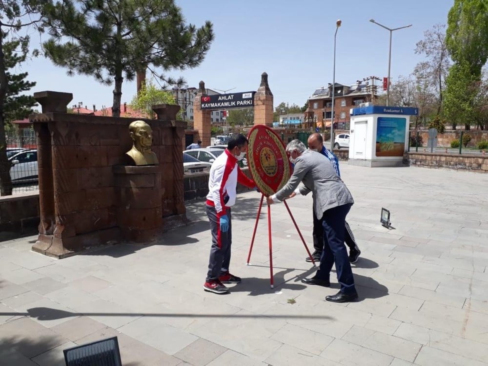19 Mayıs Atatürk’ü Anma, Gençlik ve Spor Bayramı 