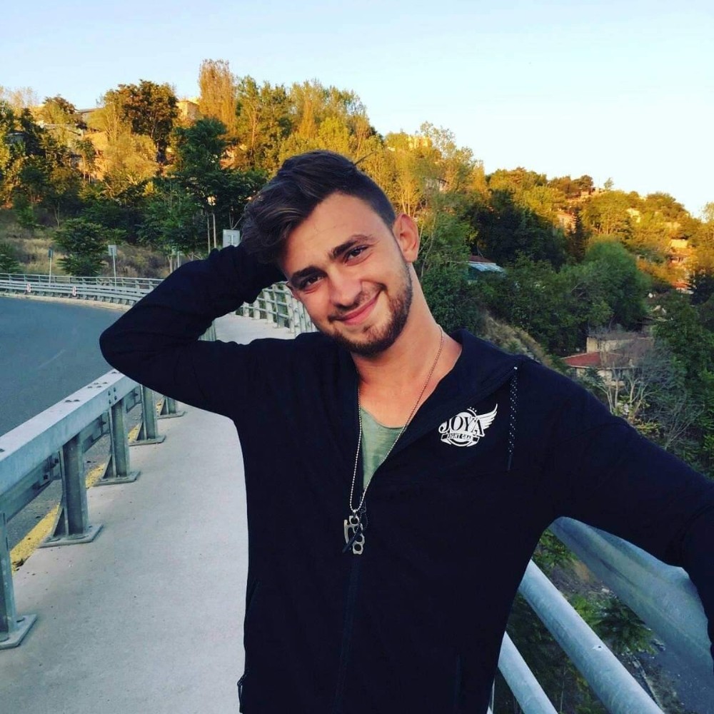 19 yaşındaki gencin organları 5 kişiye umut oldu 