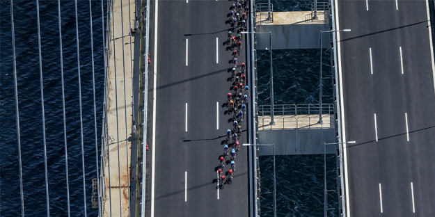 1915 Çanakkale Köprüsü'nden geçtiler!..