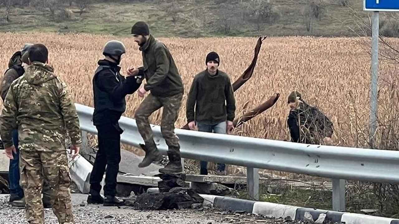 193 esir asker takas edildi