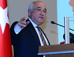 TBMM Başkanı Çiçek: Demokrasimizde 3 açık var