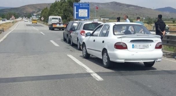 Aliağa’da zincirleme kaza