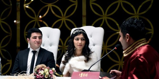 Bir yılda 3 bin 268 çiftin nikahı kıyıldı