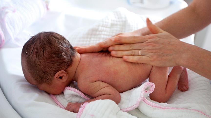  1980'in ilk bebeğiydi, 2017'nin ilk annesi oldu!