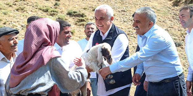 1993'te terk ettikleri yuvalarına PKK'nın temizlenmesiyle geri döndüler!