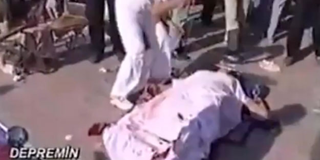 1999 depreminden yürek yakan görüntüler