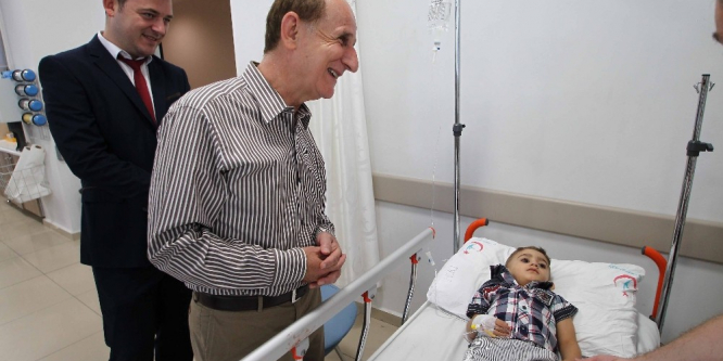 Bakanlık müşavirinden devlet hastanesine ziyaret