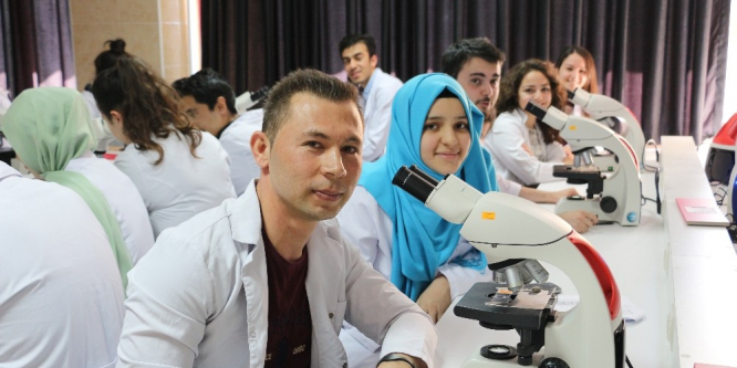 BEÜ’de laboratuvar sayısı 165’e ulaştı