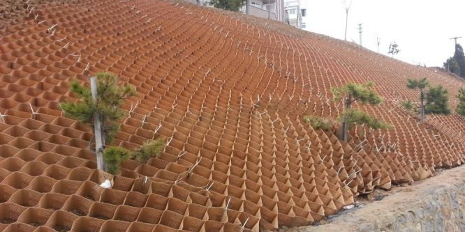 İstanbul Caddesi’ne peyzaj düzenleme çalışması