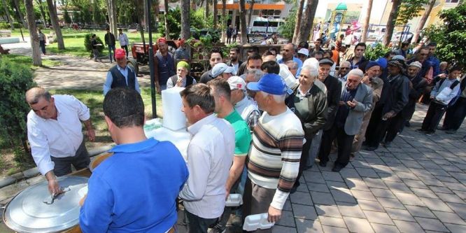 Saruhanlı’da 3 bin kişilik hayır yemeği