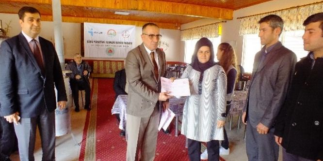 Antalya Serik’te 23 kişiye Sürü Yönetimi Sertifikası verildi