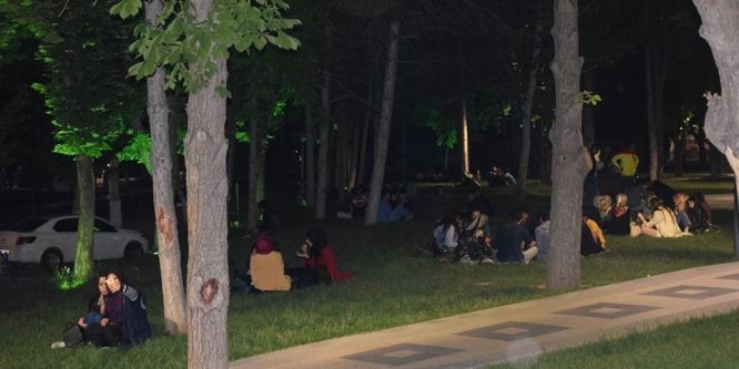 Parklar Ramazan ayında dolup taşıyor