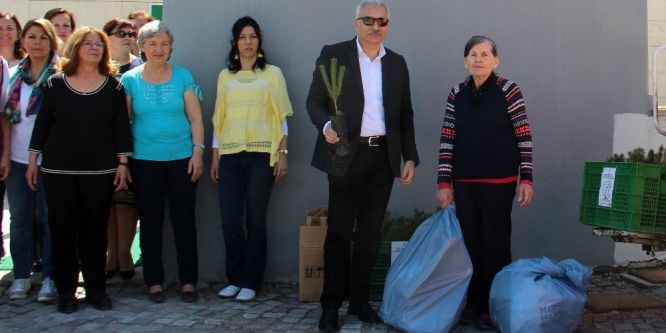 Çankaya’da atıklar fidana dönüşüyor