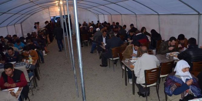 Çat Belediyesi’nden iftar çadırı