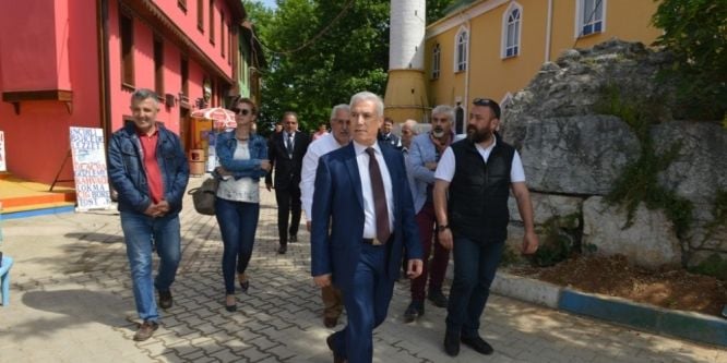Bozbey makamını Gölyazı’ya taşıdı