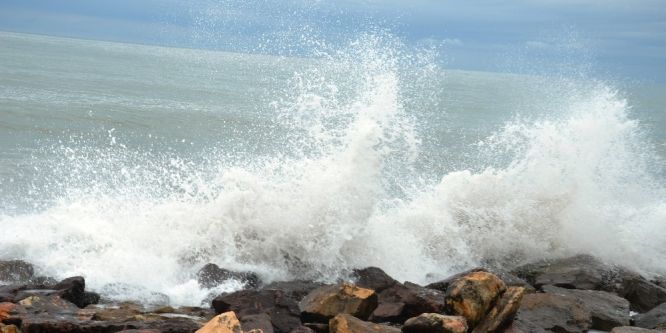 Karadeniz hırçınlaştı