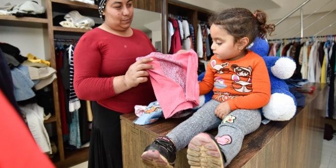 Muratpaşa’dan 30 bin 50 kişiye yardım