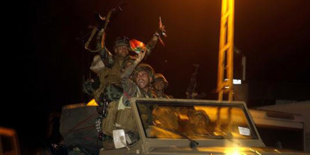 2 araç daha Kobani’ye geçti