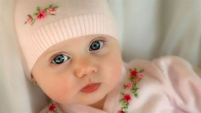 İki bebeklerini kaybeden aile üçüncü bebekleri için ’hidrosefali’ ile mücadele veriyor