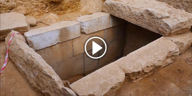 2 bin 400 yıllık oda mezar bulundu