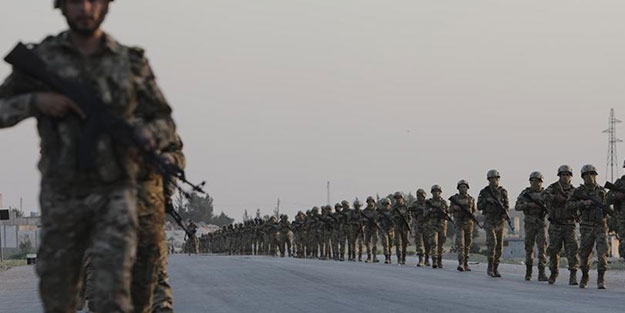 2 bin asker! Suriye Milli Ordusu silah kuşandı