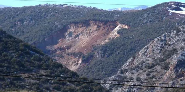 2 büyük deprem 2 dağı adeta birleştirdi