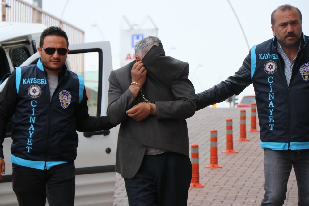 2 çocuk annesi kadını boğarak öldüren sanık 2’inci kez hakim karşısında 