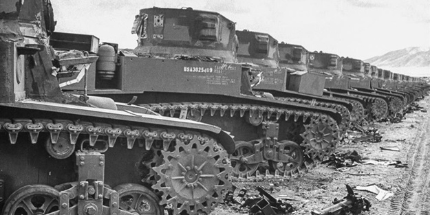 2. Dünya Savaşı'ndan kalan askeri araçlar