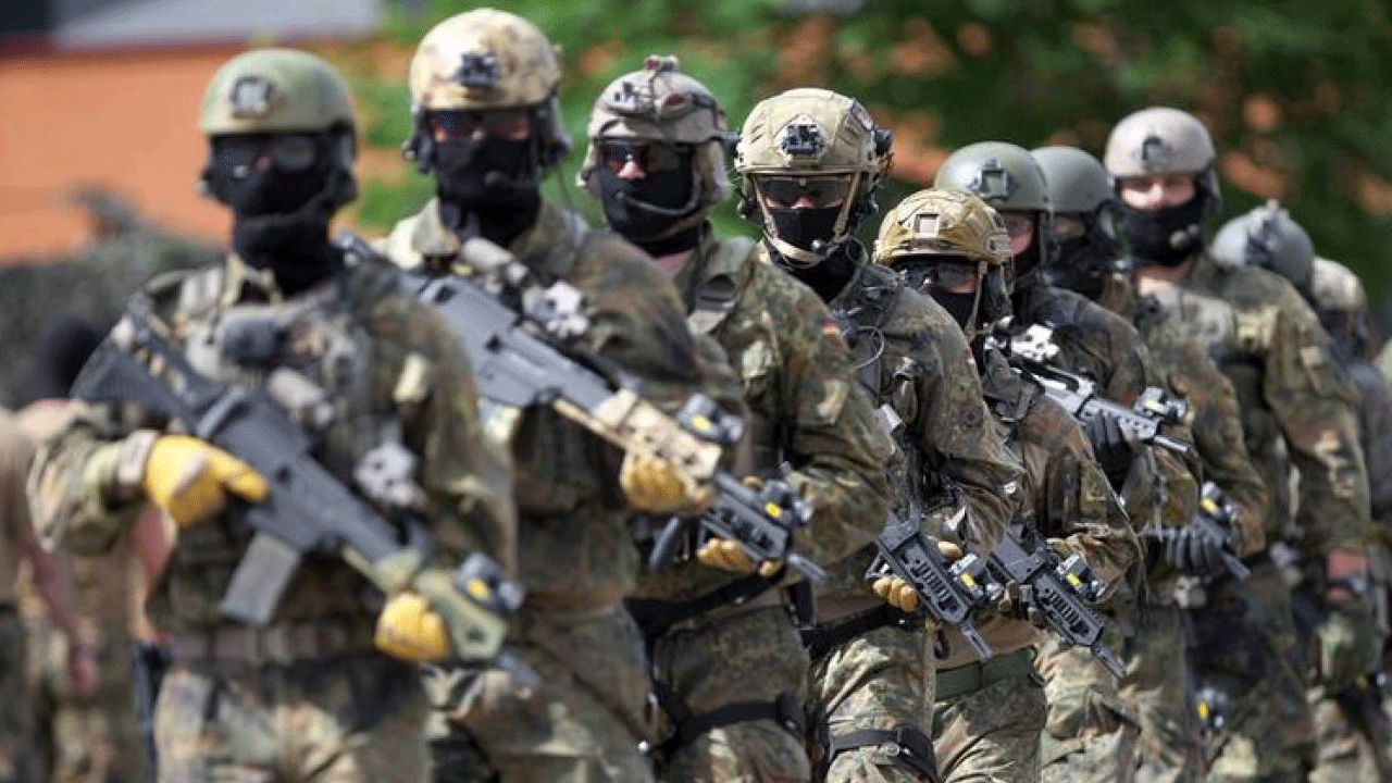 2. Dünya Savaşı’ndan sonra bir ilk! Almanya bölgeye 2 bin ağır silahlı asker yığdı