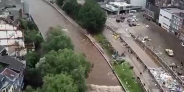 2. Dünya Savaşı'ndan bu yana en büyük doğal afeti yaşıyorlar! Ölü sayısı artıyor