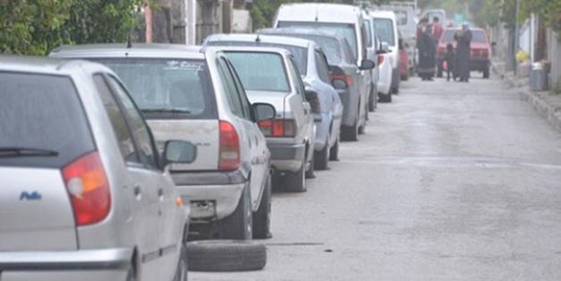 2 günde 150 aracın lastiğini kesti: Sebebi...