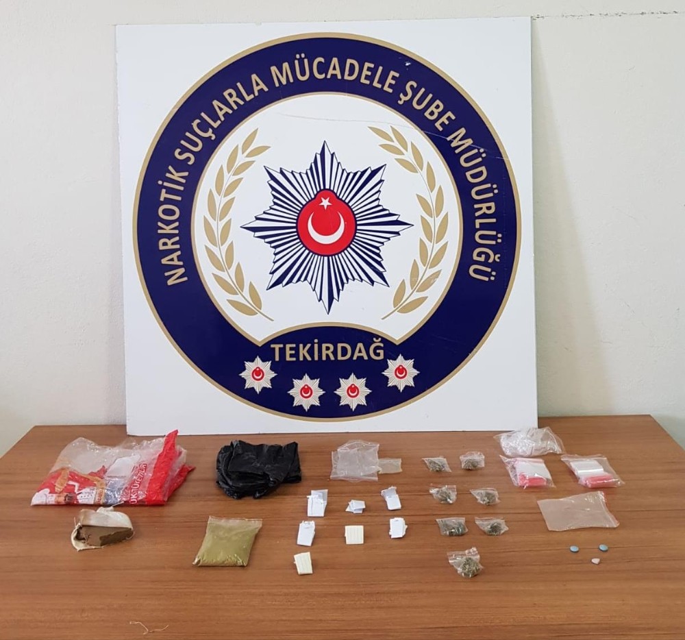 2 ilçede uyuşturucu operasyonu: 3 gözaltı 