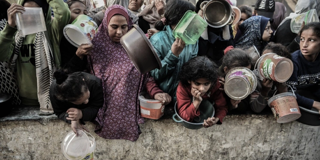 2 milyarlık İslam alemi bir avuç Gazze halkına yardım edemedi!