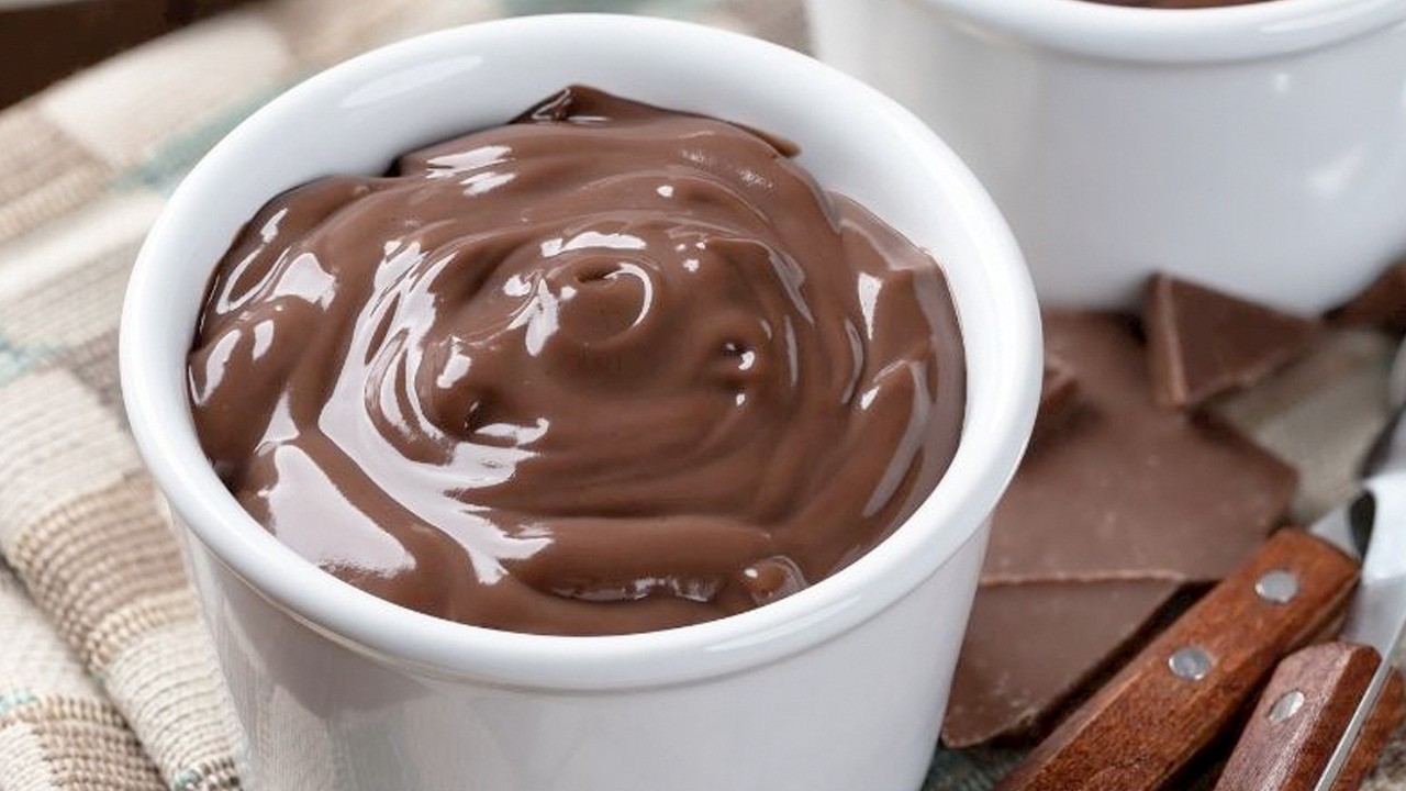 2 saat içerisinde: Pişirme derdi olmadan hazırlanan pudingler! Tatlıya doyuruyor