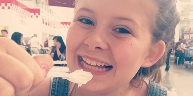 2 saat önce gördüğü babasını tanımayınca...