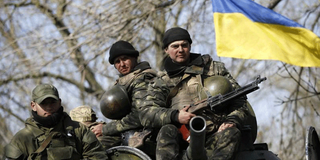 2 Ukrayna askeri öldürüldü