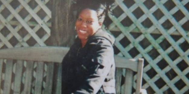 2 yaşındaki çocuk annesini öldürdü