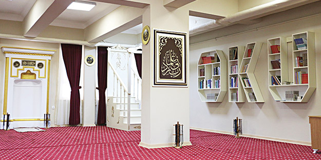 2 yılda 18 okula mescid