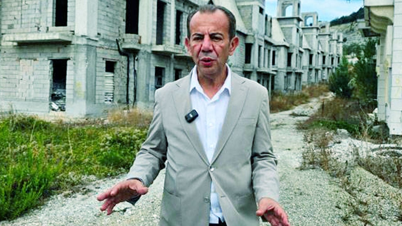 20 kilo veren ırkçı Tanju hastalığını açıkladı: Kanser…