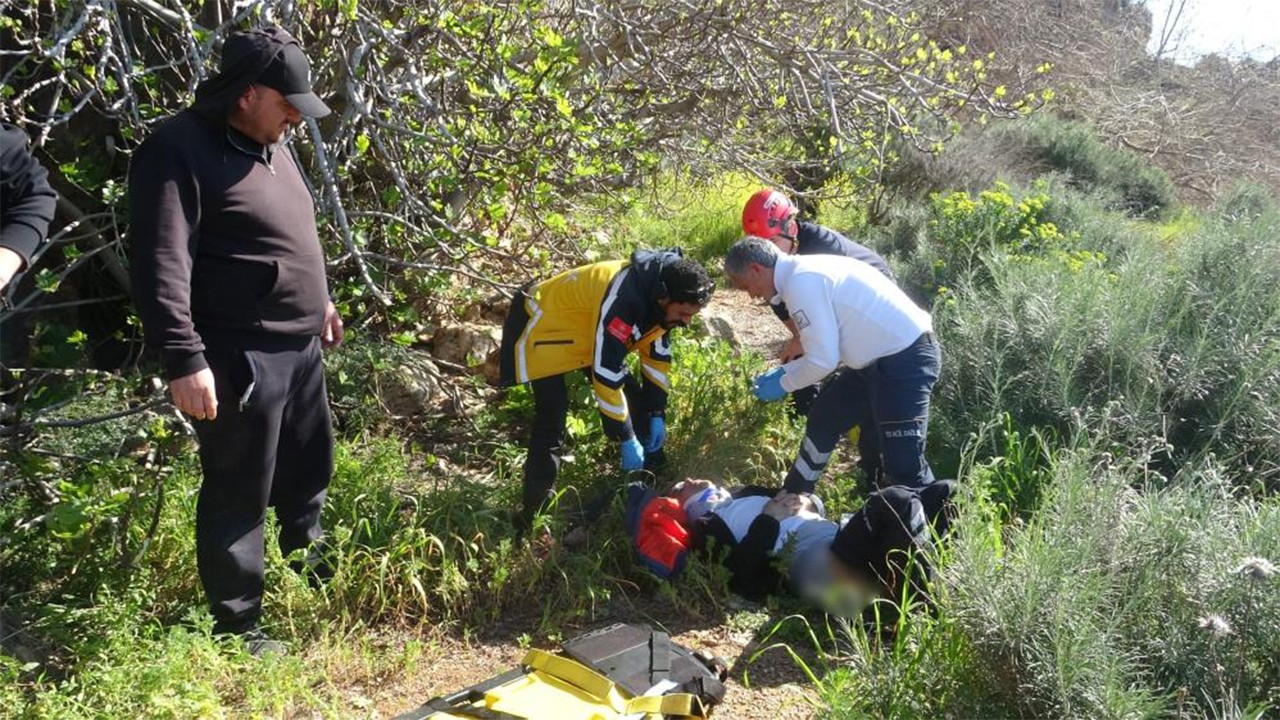 20 metreden uçtu incir ağacı tuttu