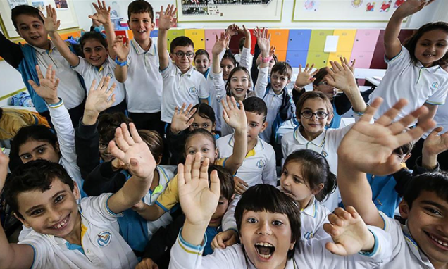 20 milyon öğrenci için tatil başlıyor