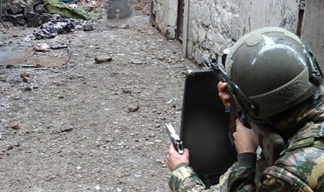 20 PKK'lı köşeye sıkıştırıldı