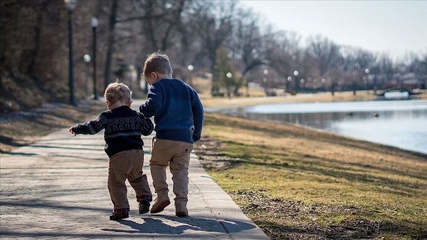 20 yaş altı saat kaçta sokağa çıkabilir? | 20 yaş altı sokağa çıkma saatleri