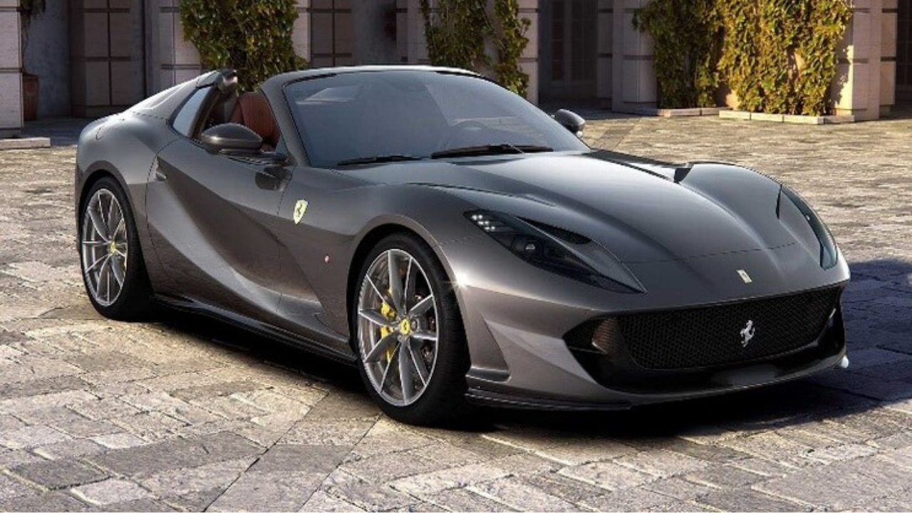 200 bin Euro’luk Ferrari, Almanya'ya girişte 124 bin Euro cezaya yol açtı