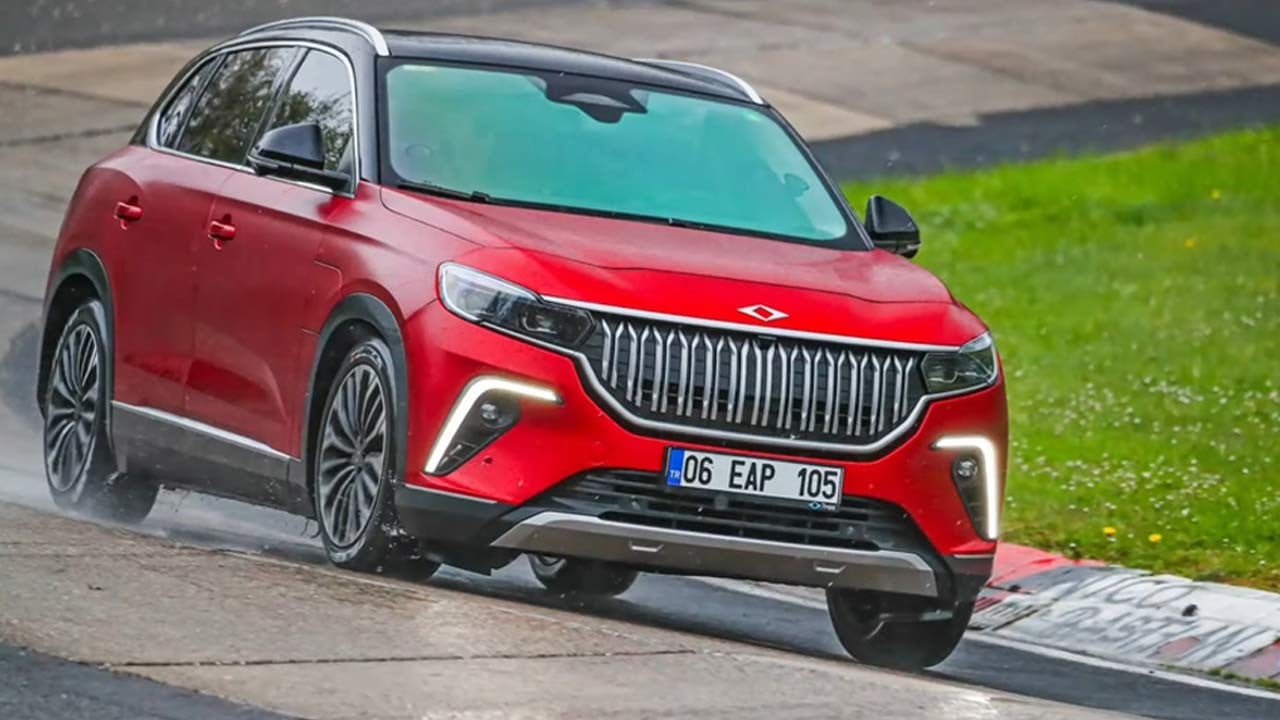 200 bin km'deki Togg, 4 bindeki araçla karşılaştırıldı! Bataryanın durumu ağızları açık bıraktı